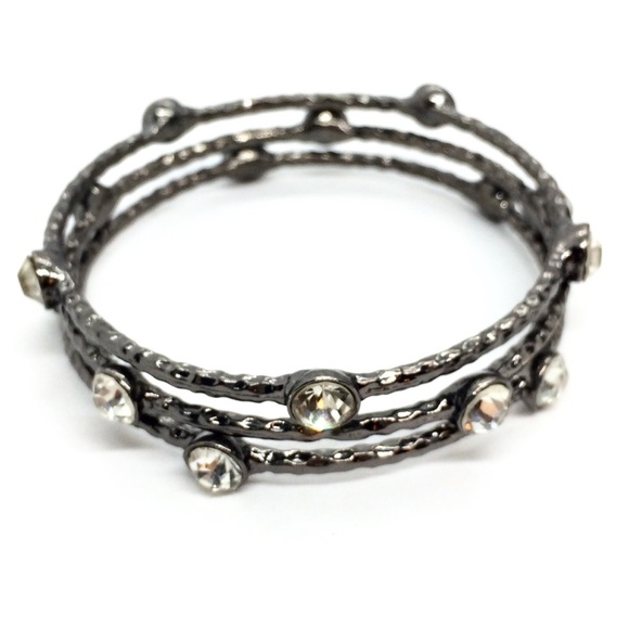 Jewelry - !!SOLD!! GUNMETAL HAMMERED RHINESTONE STACKING BANGLE BRACELETS SET
